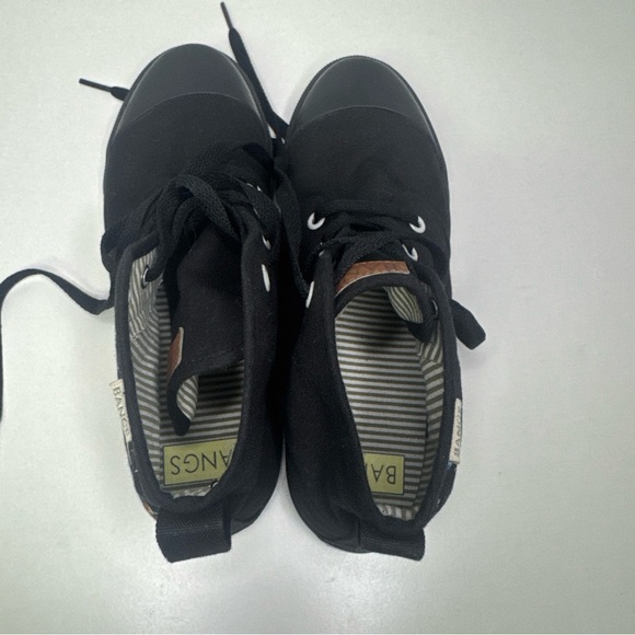 BANGS Black High-Top Sneakers with Planet Embroidery - Picture 4 of 8